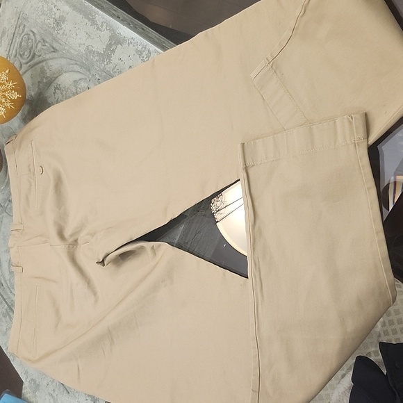 J Crew Men's The Sutton straight-fit flex khaki pant 33x32 New - Picture 8 of 10